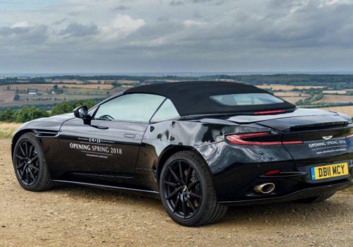 2018-aston-martin-db11-volante-1